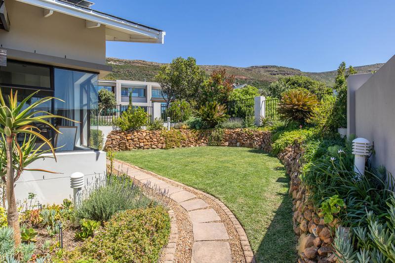 3 Bedroom Property for Sale in Stonehurst Mountain Estate Western Cape